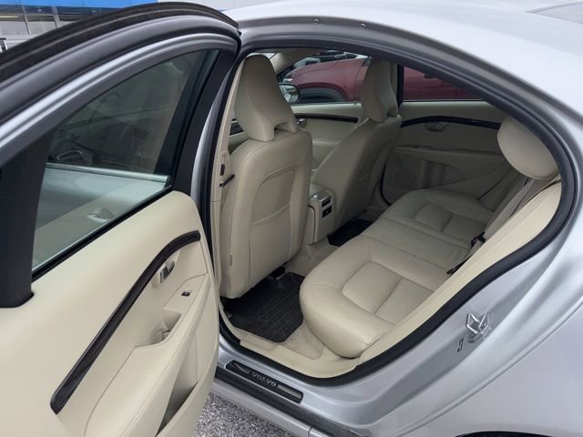 Used 2016 Volvo S80 T5 w/ Convenience Package image 5