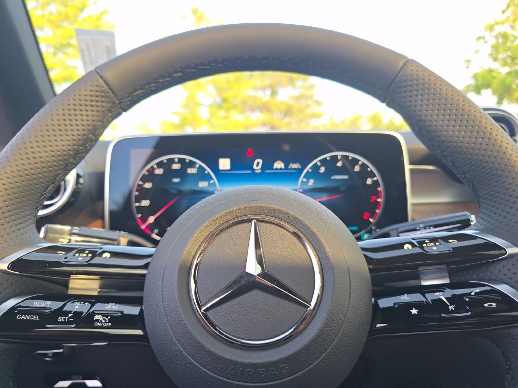 New 2027 Mercedes-Benz GLC 300 4MATIC image 28