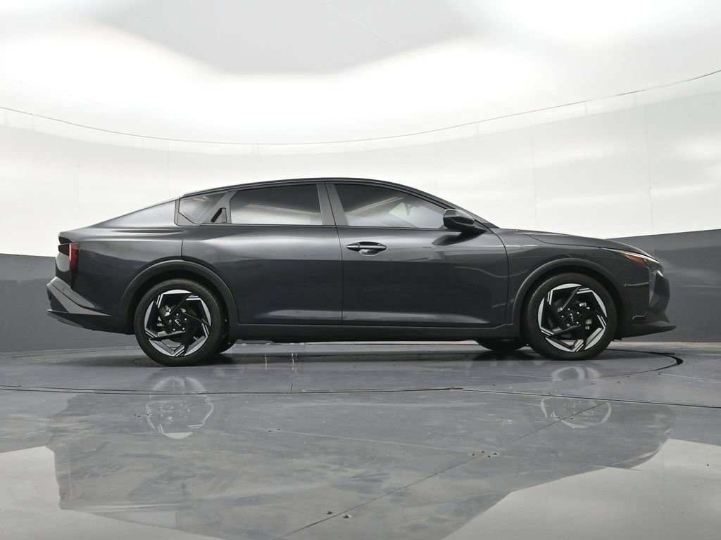 Used 2025 Kia K4 EX FWD image 31