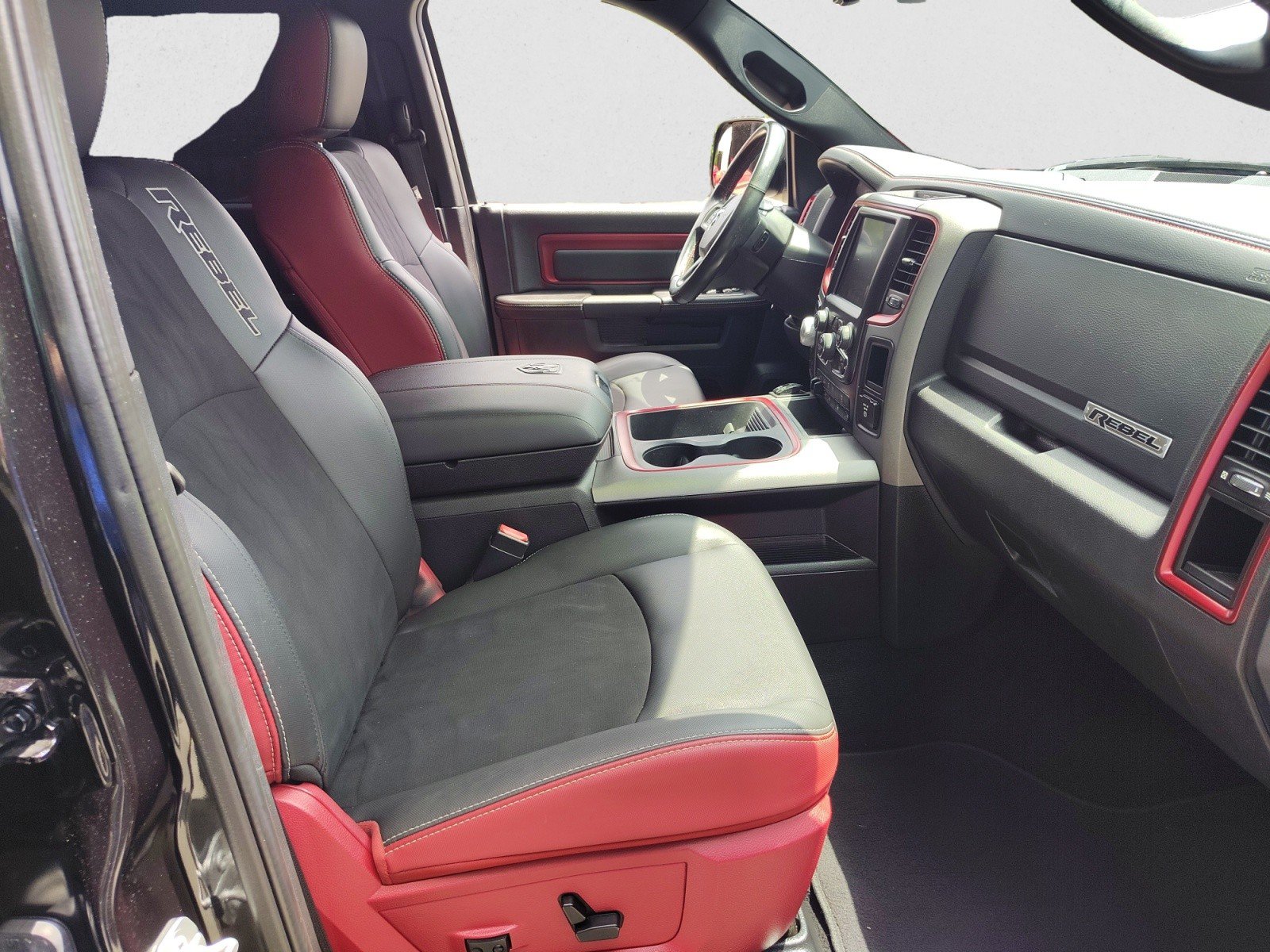 Used 2016 RAM 1500 Rebel w/ Luxury Group AWD/4WD image 19