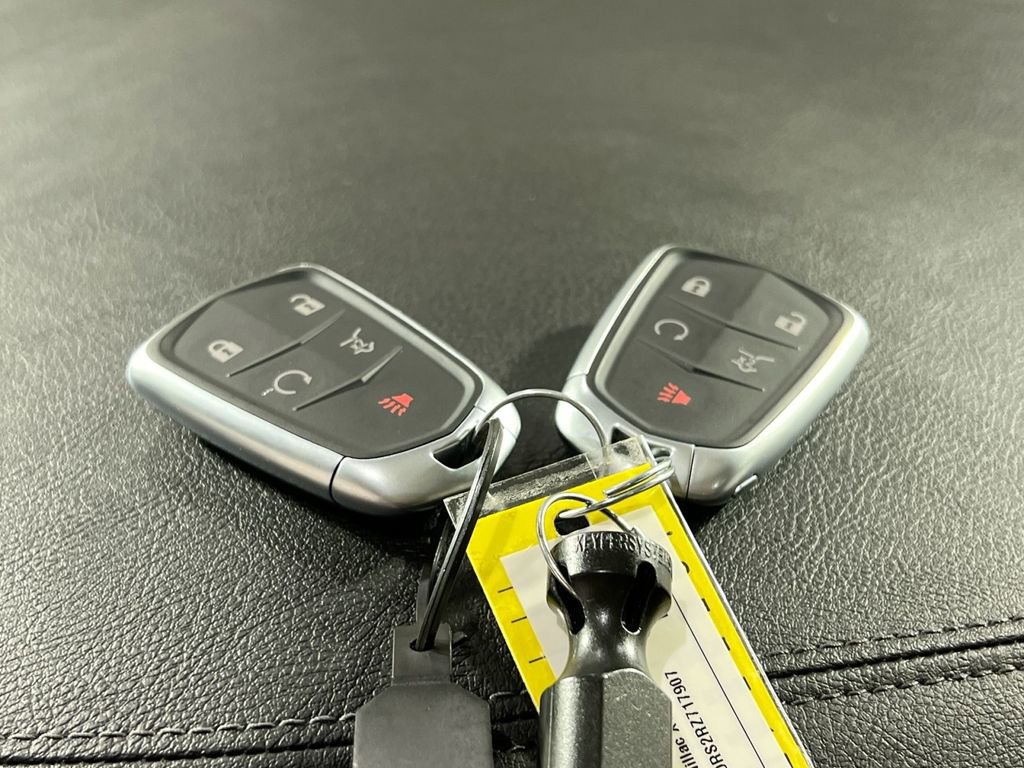 Used 2024 Cadillac XT6 Premium Luxury w/ LPO, Floor Liner Package image 31