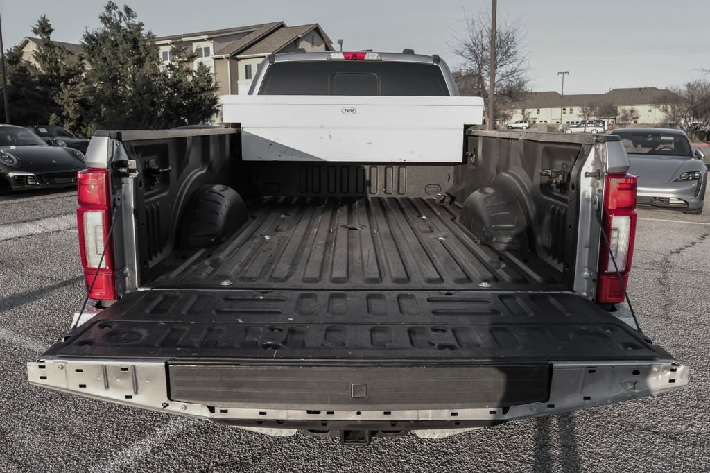 Used 2022 Ford F350 Platinum w/ FX4 Off-Road Package image 55