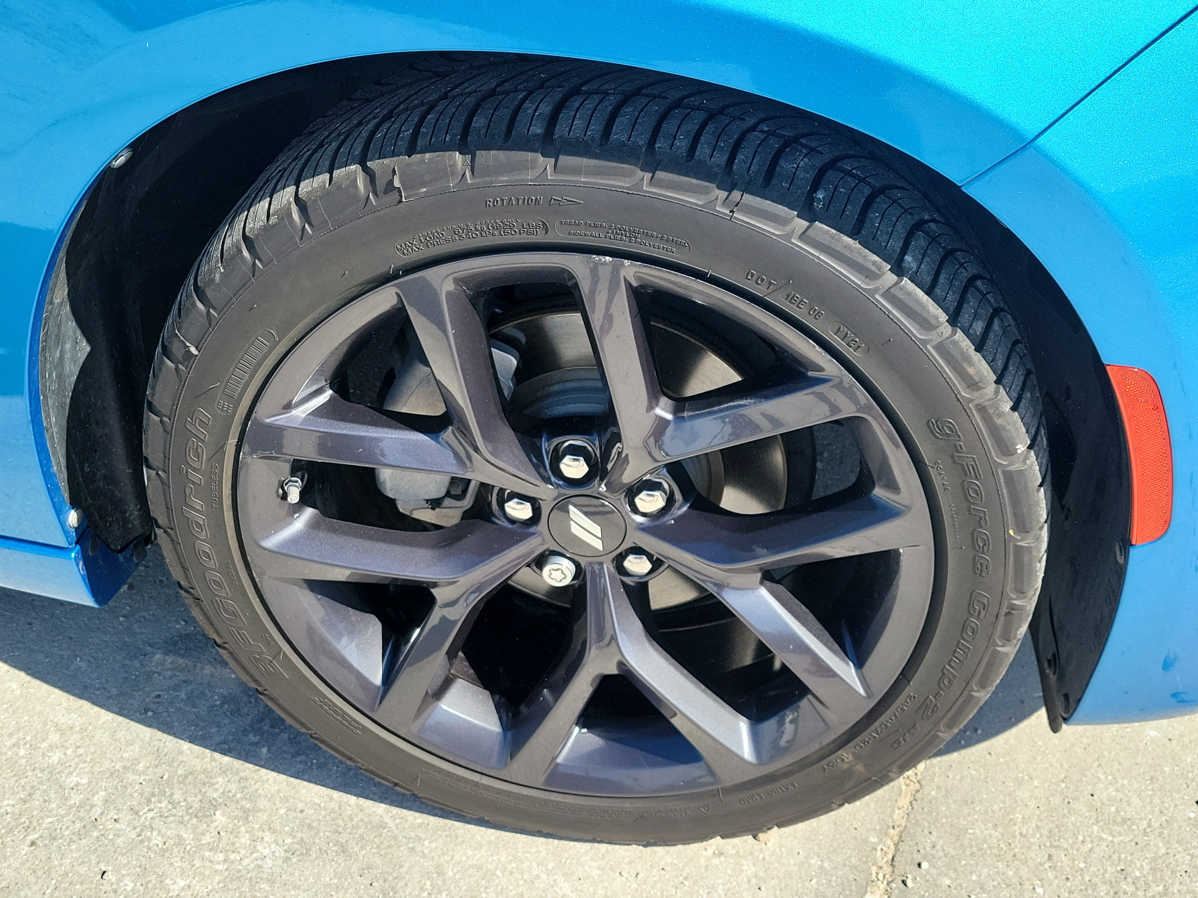 Used 2023 Dodge Charger SXT w/ Blacktop Package RWD image 8