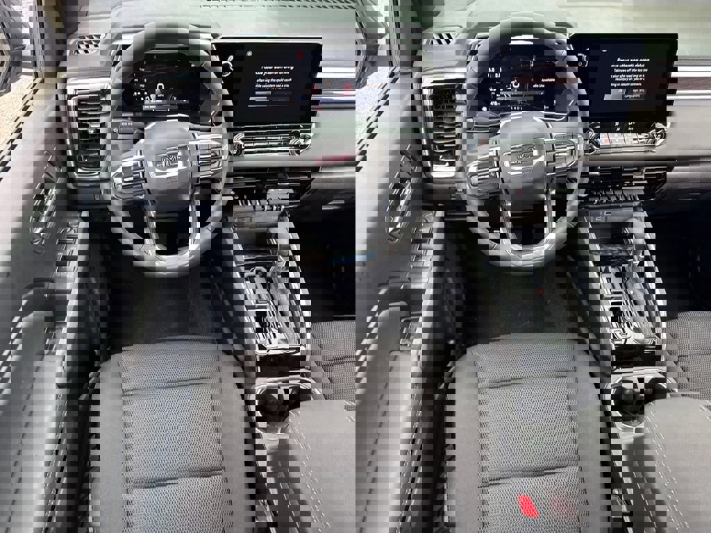 New 2026 GMC Canyon Elevation w/ Convenience Package image 15