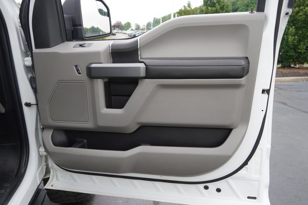 Used 2018 Ford F150 XLT w/ Trailer Tow Package AWD/4WD image 27