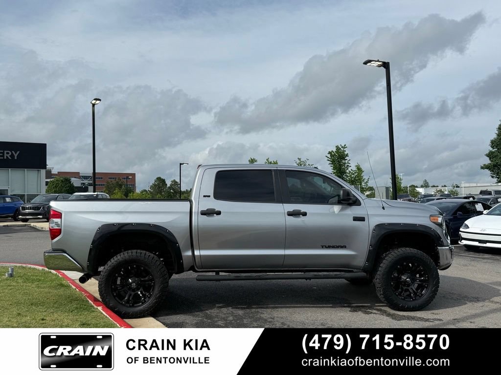 Used 2019 Toyota Tundra SR5 w/ SR5 Upgrade Package AWD/4WD image 8