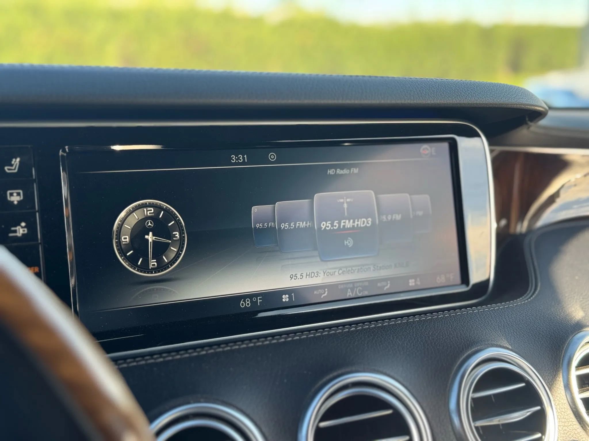 Used 2015 Mercedes-Benz S 550 4MATIC Coupe image 39