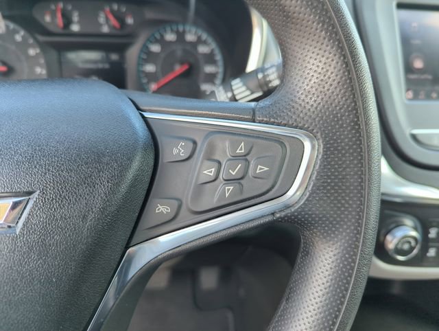 Used 2021 Chevrolet Equinox LS FWD image 22