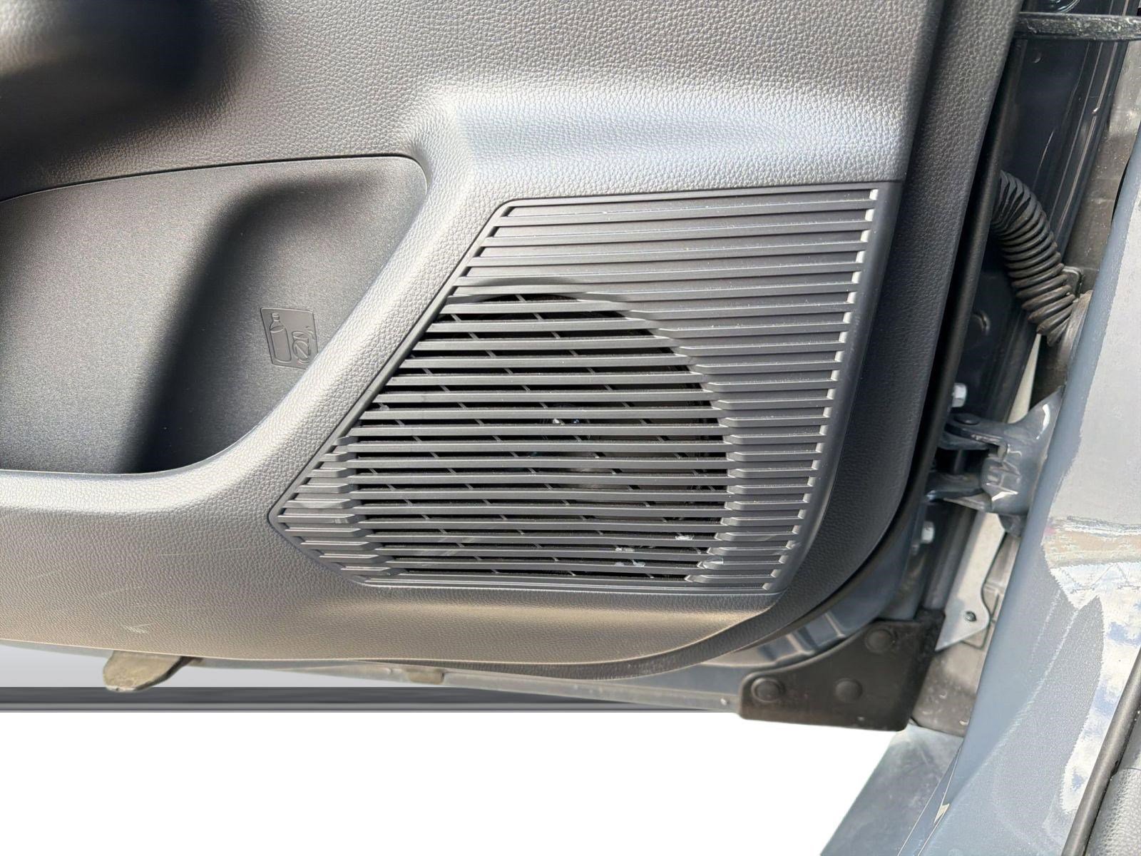 Used 2025 Toyota Prius XLE image 22