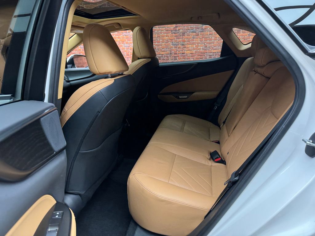 Used 2023 Lexus NX 350 AWD image 22