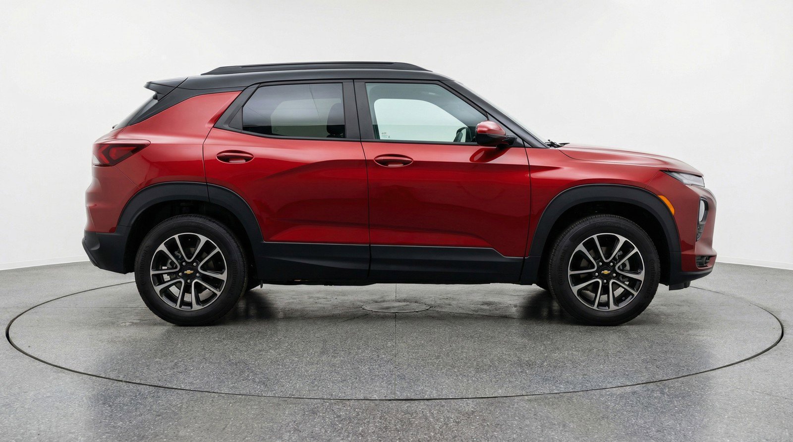 Used 2025 Chevrolet TrailBlazer LT image 11