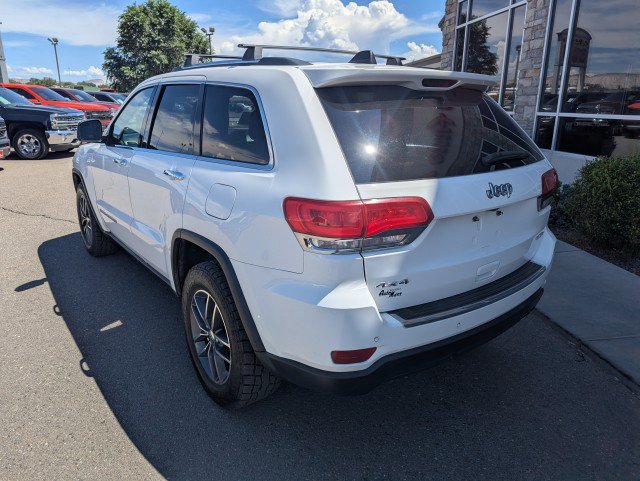 Used 2017 Jeep Grand Cherokee Limited w/ Luxury Group II AWD/4WD image 3