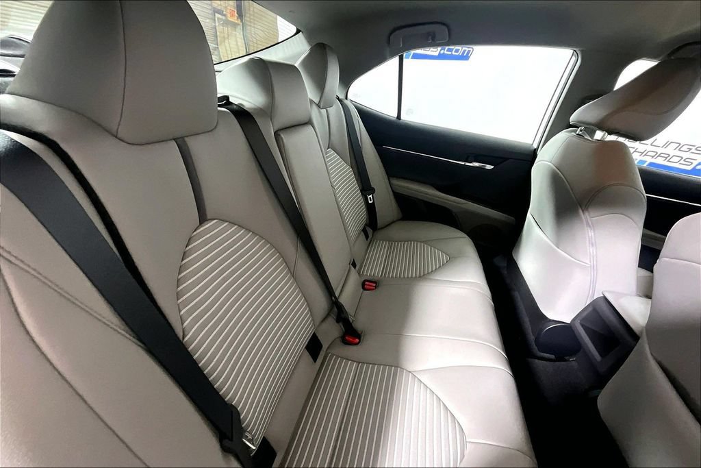 Used 2024 Toyota Camry SE FWD image 22