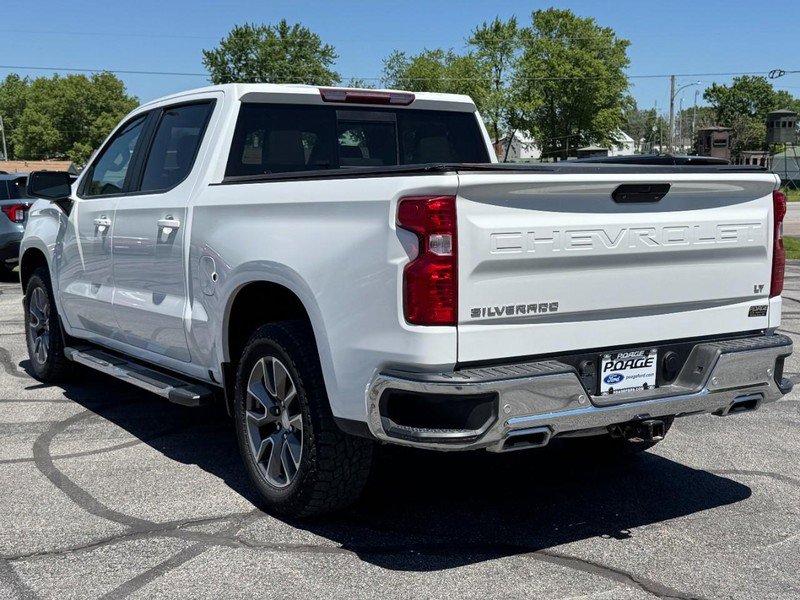 Used 2022 Chevrolet Silverado 1500 LT AWD/4WD image 6
