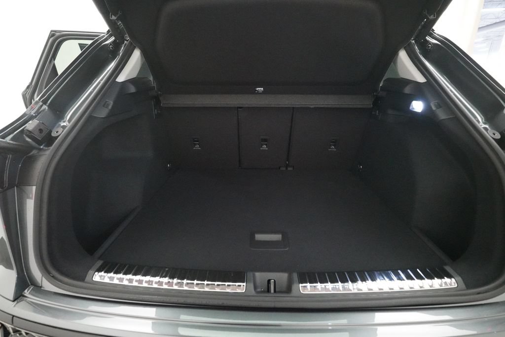 New 2026 Audi Q3 quattro 2.0T AWD/4WD image 10