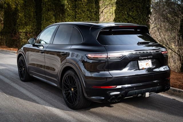 Used 2021 Porsche Cayenne GTS image 15