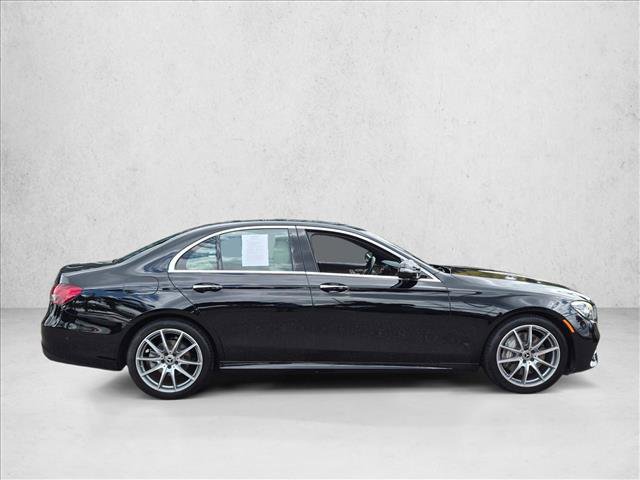 Used 2022 Mercedes-Benz E 350 Sedan image 4