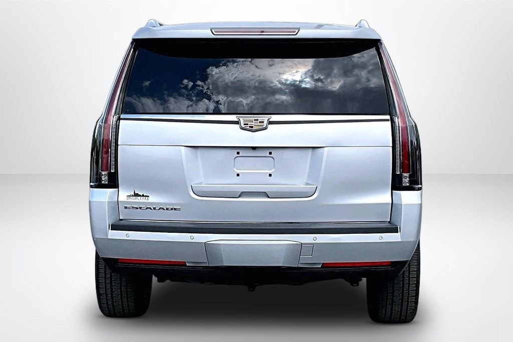 Used 2020 Cadillac Escalade 2WD image 7