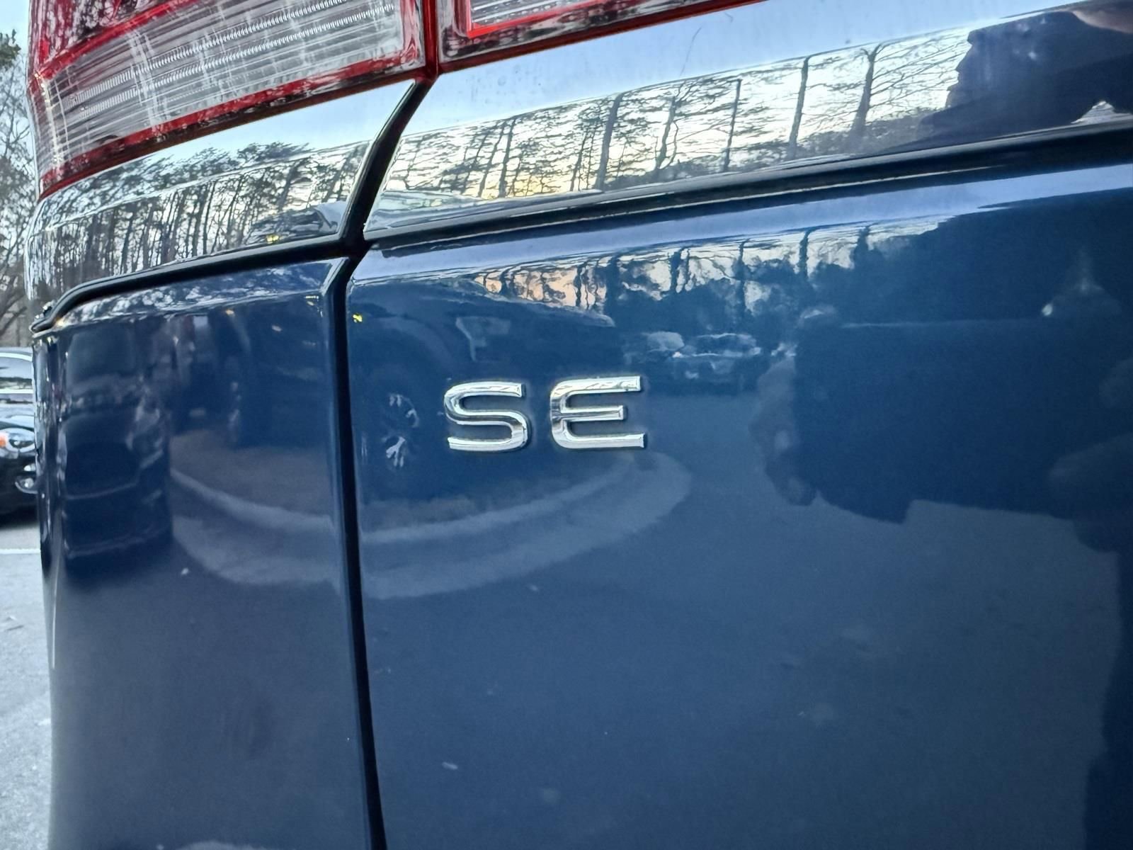 Used 2021 Volkswagen Atlas SE image 11