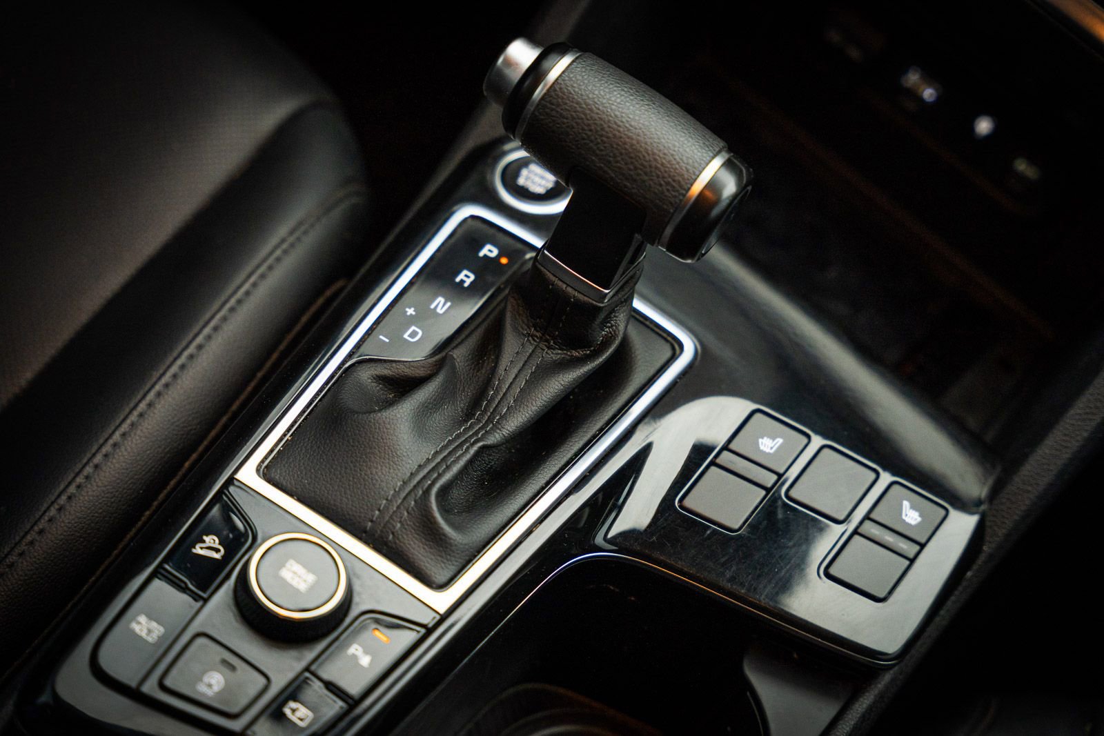 Used 2023 Kia Sportage EX image 28