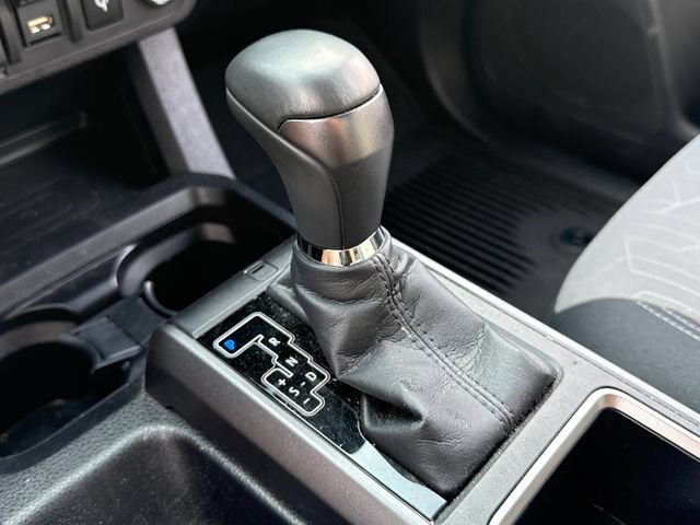 Used 2023 Toyota Tacoma TRD Off-Road w/ Technology Package AWD/4WD image 28