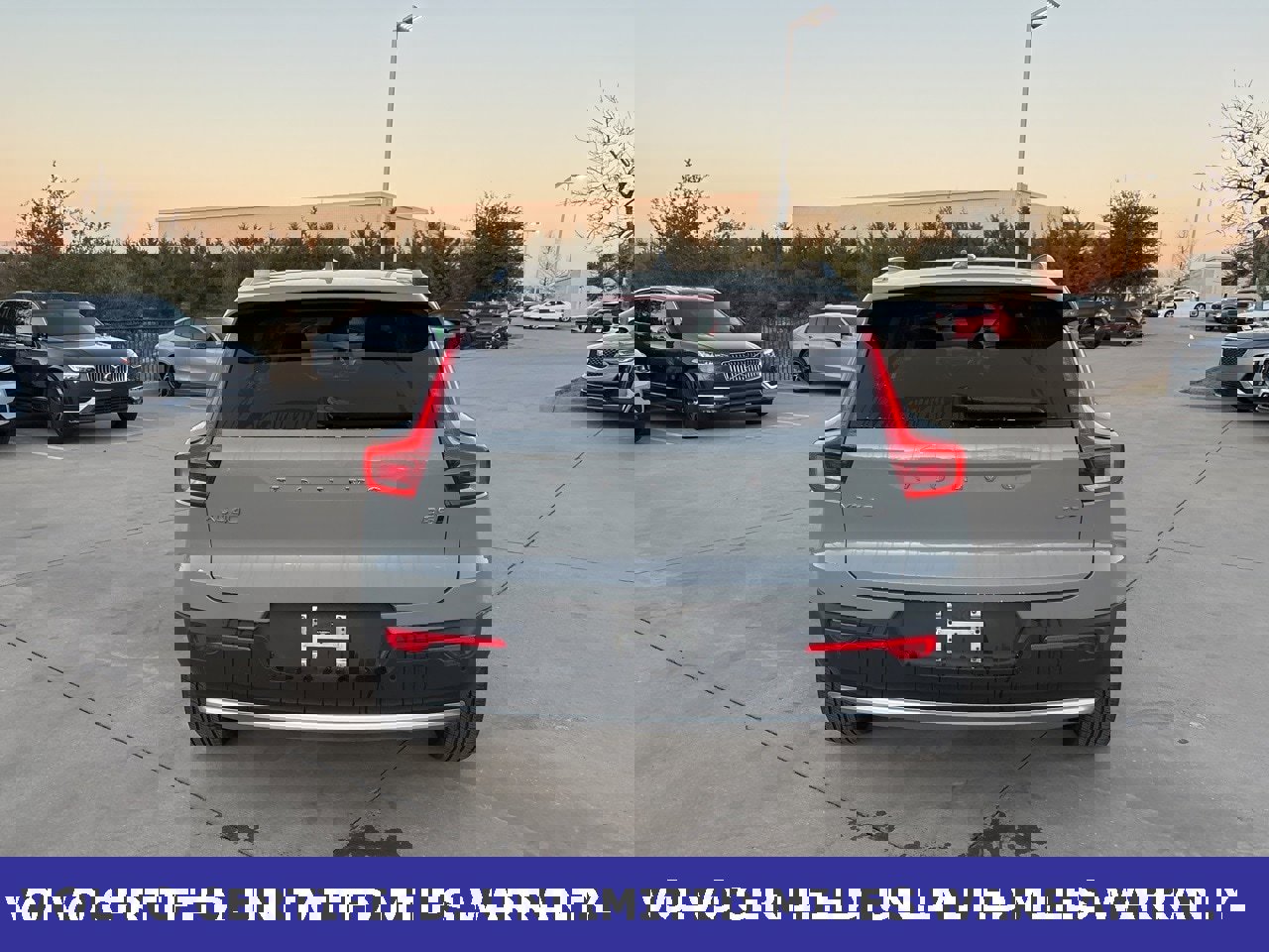 Certified 2025 Volvo XC40 B5 Core image 6
