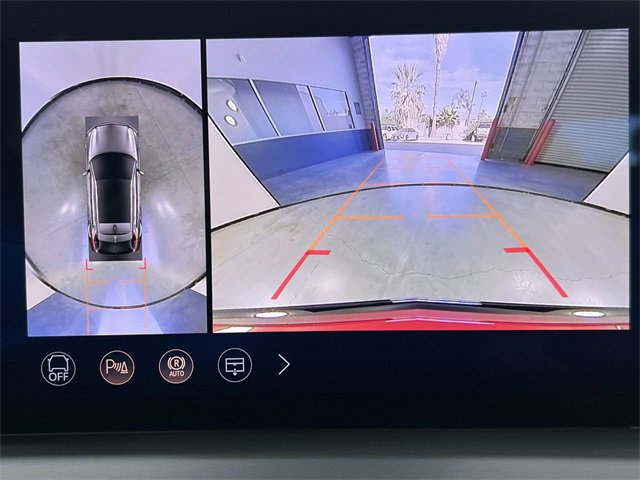 Used 2026 Cadillac Lyriq Sport image 15