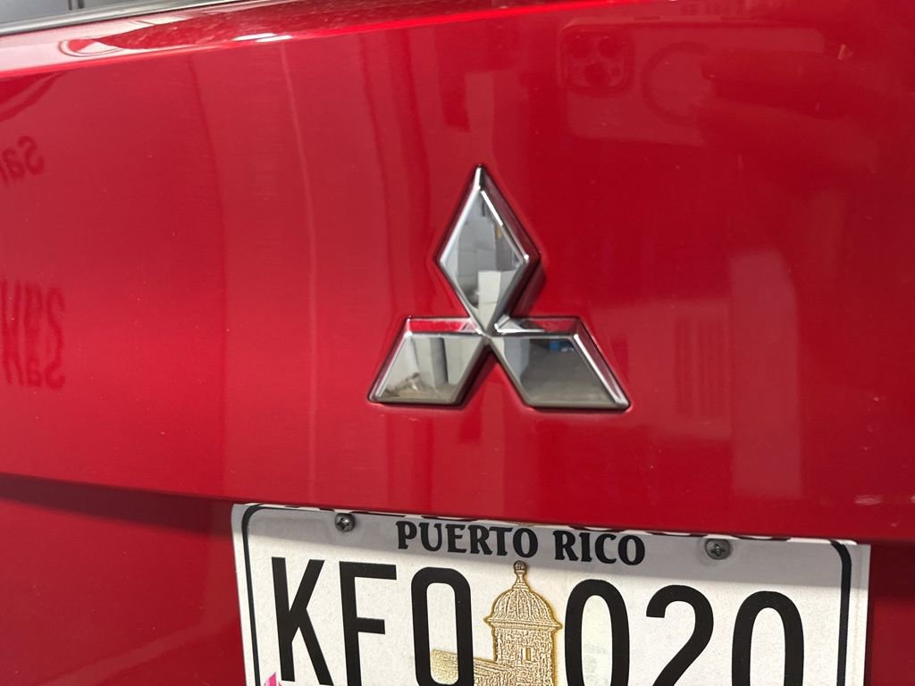 Used 2023 Mitsubishi Outlander ES image 19