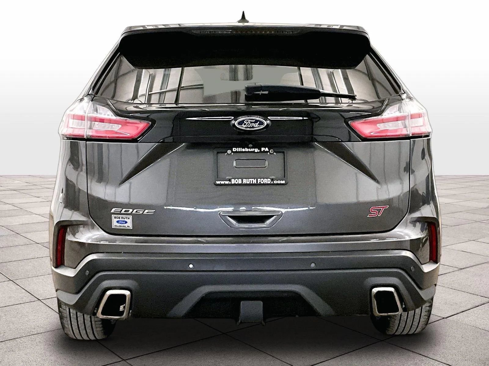 Used 2019 Ford Edge ST w/ Equipment Group 401A AWD/4WD image 4