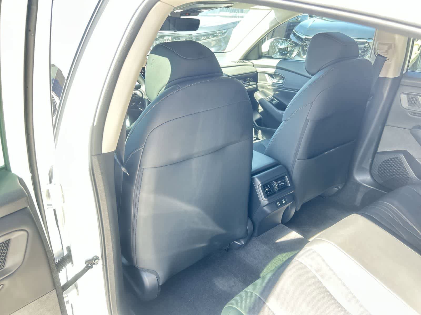 Used 2024 Honda Accord Touring image 12