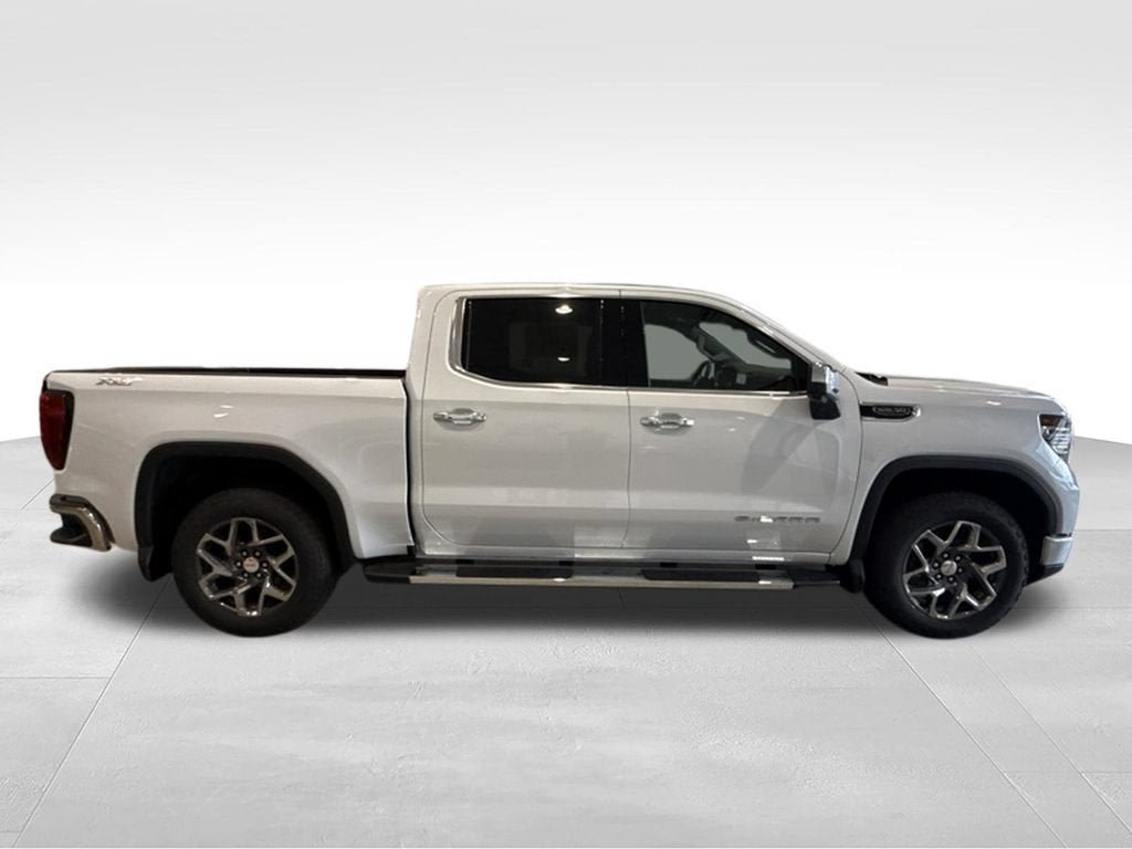 New 2026 GMC Sierra 1500 SLT w/ SLT Premium Plus Package AWD/4WD image 8