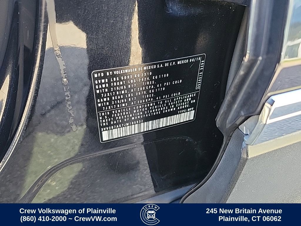 Used 2018 Volkswagen Tiguan SE w/ Panoramic Sunroof Package image 35