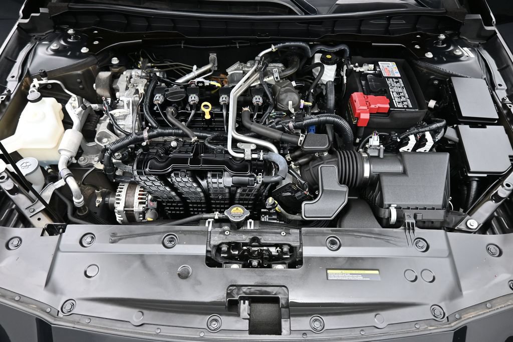 Used 2024 Nissan Altima 2.5 SV w/ SV Premium Package FWD image 15