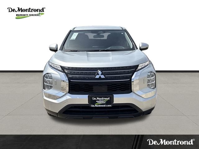 New 2025 Mitsubishi Outlander ES AWD/4WD image 2