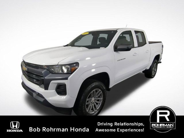 Used 2025 Chevrolet Colorado LT w/ Advanced Trailering Package AWD/4WD image 1