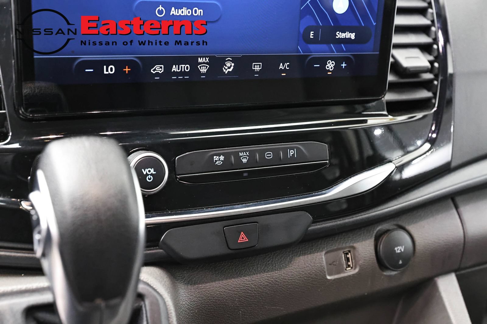 Used 2023 Ford Transit 350 XLT RWD image 19