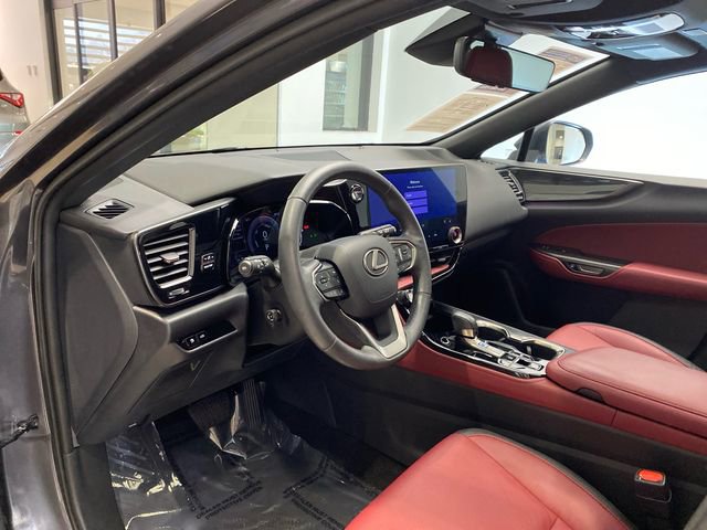 Used 2023 Lexus NX 350h AWD image 18