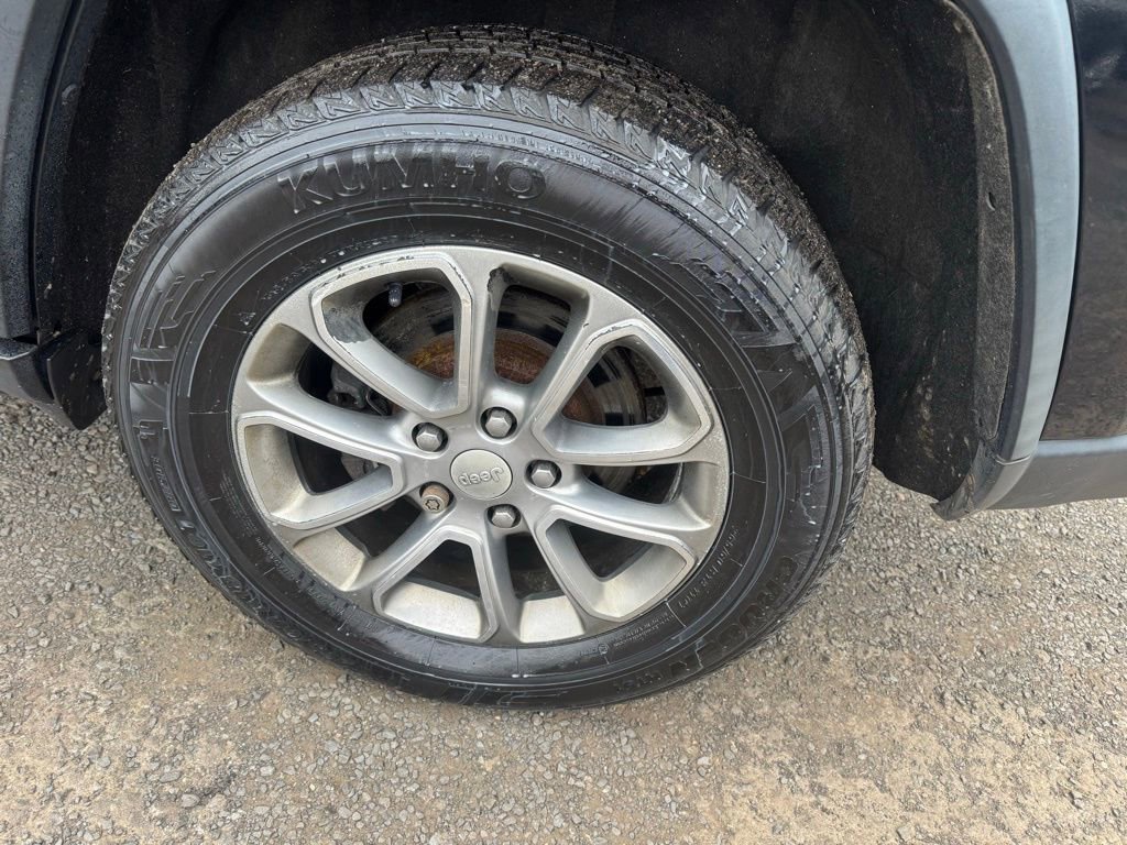 Used 2014 Jeep Grand Cherokee Limited image 13