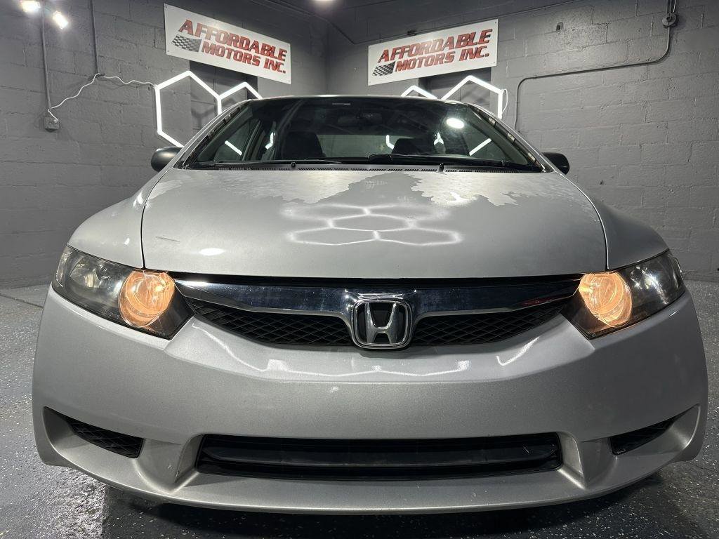 Used 2009 Honda Civic DX-VP image 8