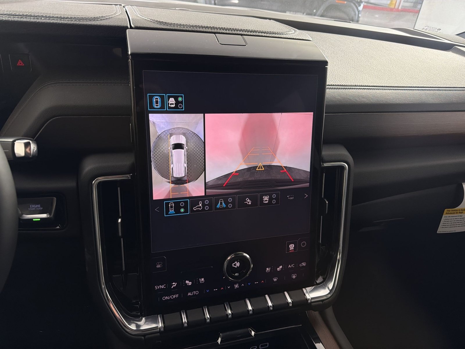 New 2026 GMC Yukon XL Denali w/ Denali Reserve Package AWD/4WD image 19