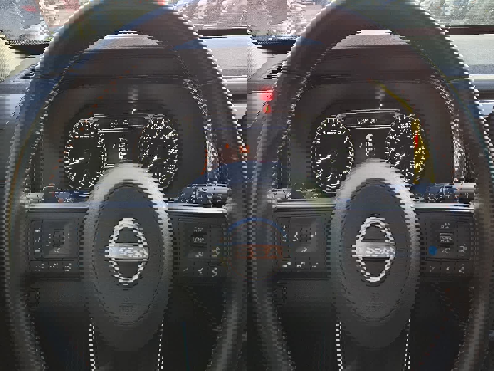 Used 2024 Nissan Pathfinder Rock Creek image 10