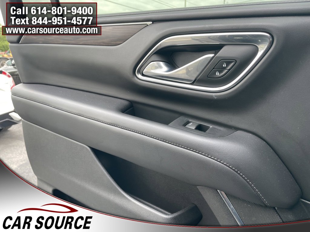 Used 2022 Chevrolet Suburban Z71 w/ Luxury Package image 14