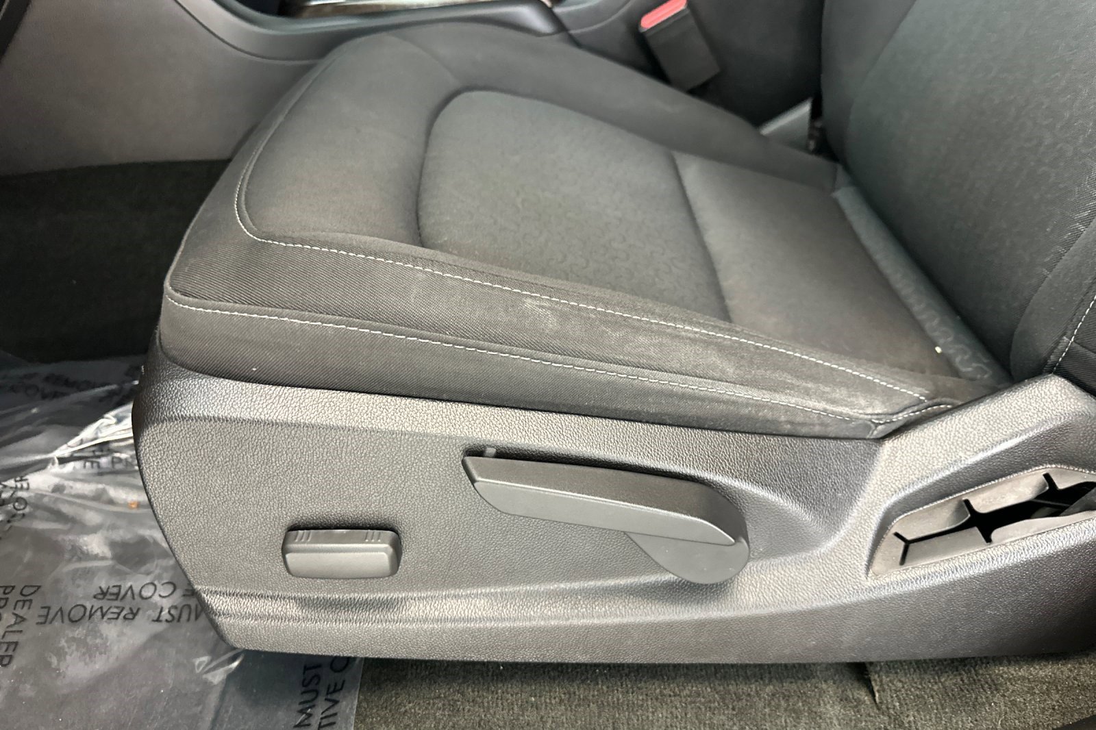 Used 2017 GMC Canyon SLE w/ SLE Convenience Package RWD image 14