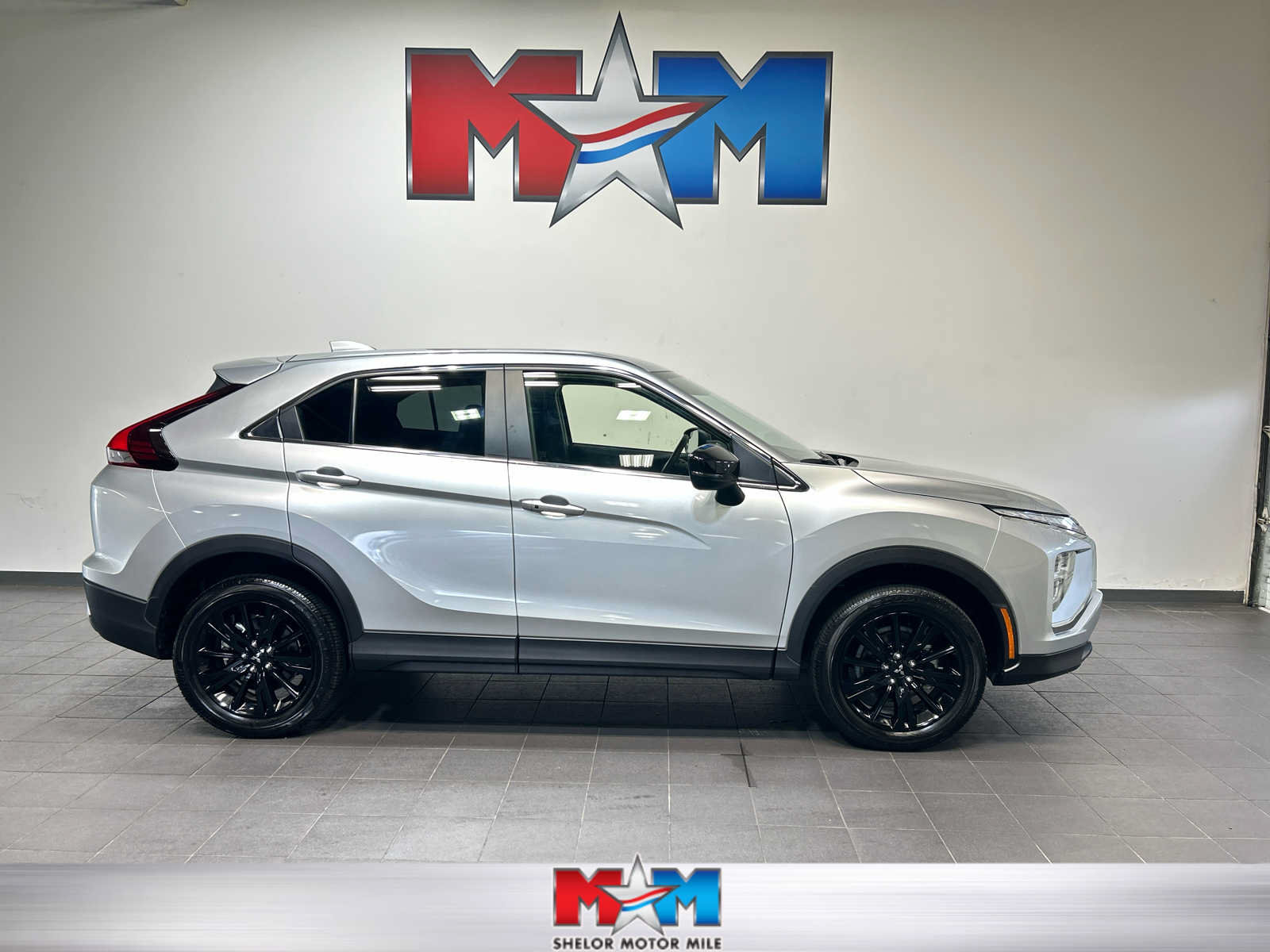Used 2025 Mitsubishi Eclipse Cross LE
