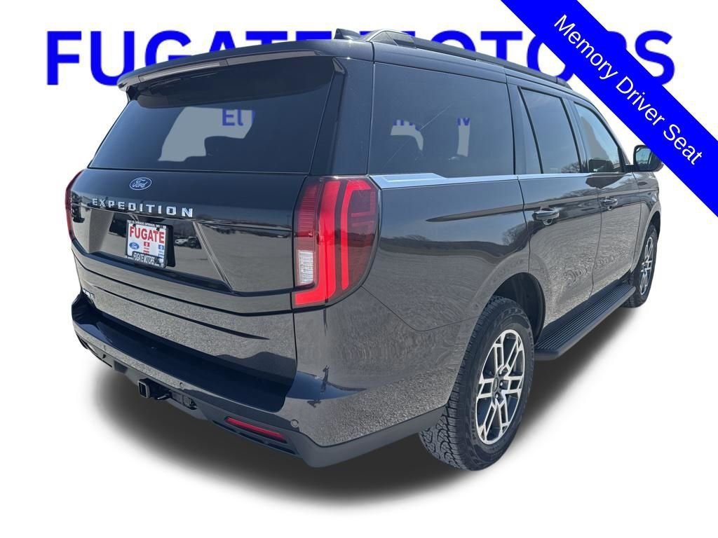 New 2026 Ford Expedition Active image 6