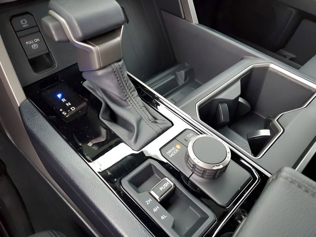 New 2025 Toyota Tundra SR5 image 31