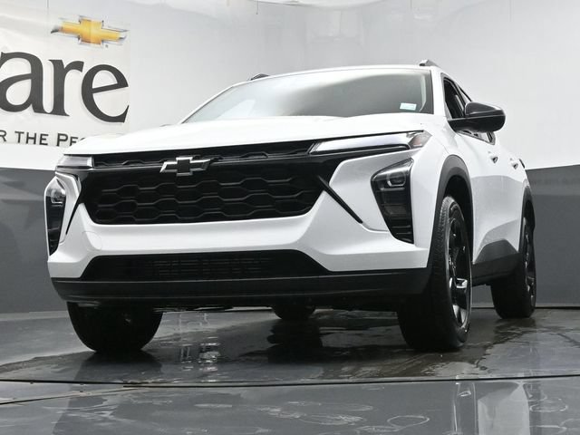 New 2026 Chevrolet Trax LT w/ Sunroof Package FWD image 34