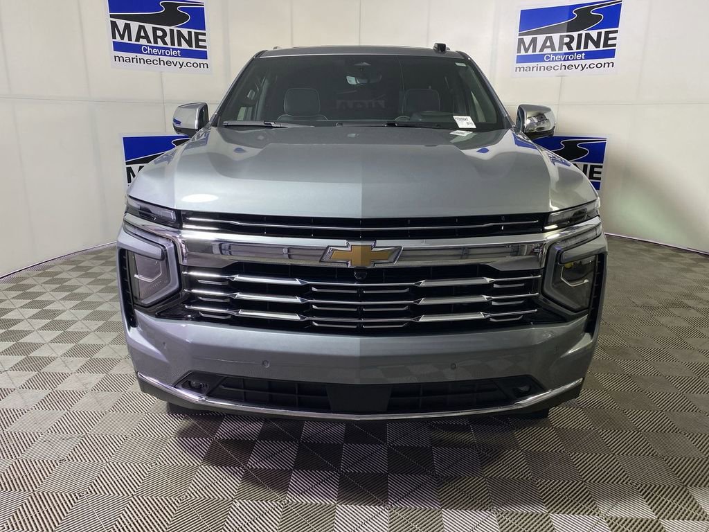 Certified 2025 Chevrolet Suburban Premier AWD/4WD image 12
