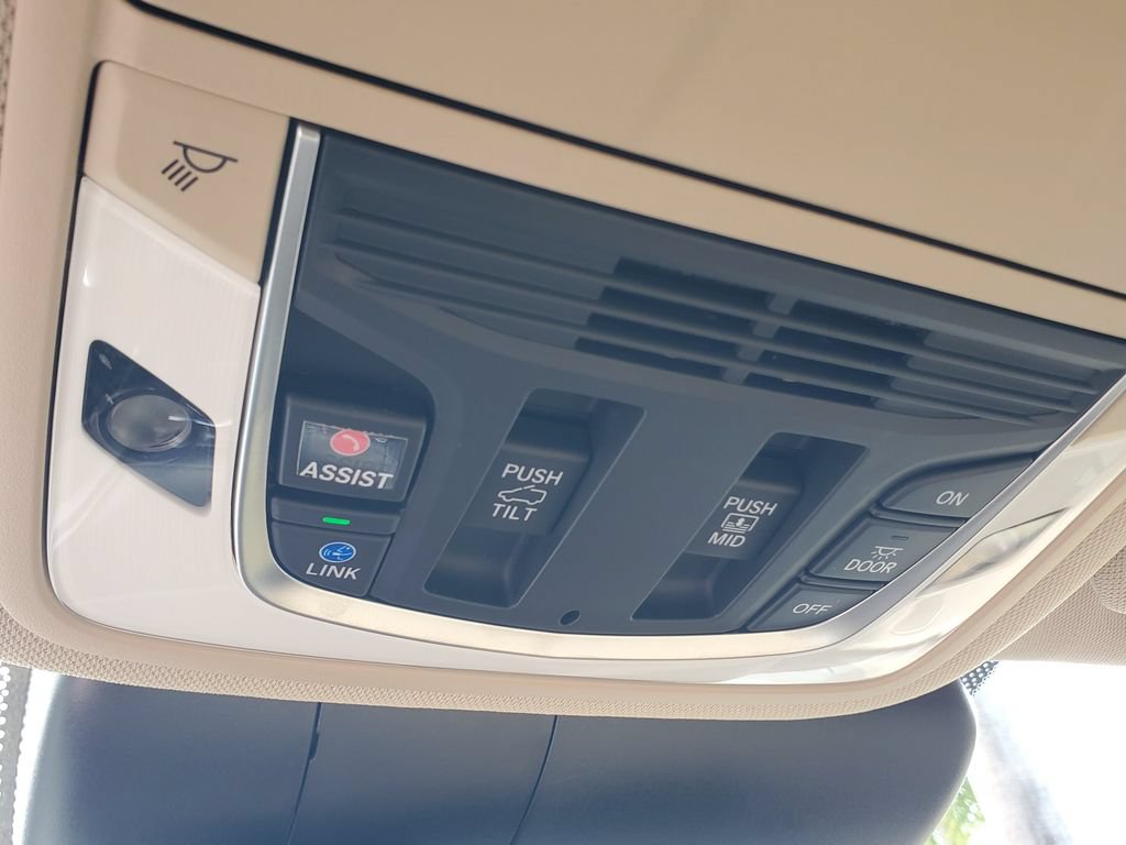 Certified 2023 Acura RDX w/ Technology Package FWD image 35