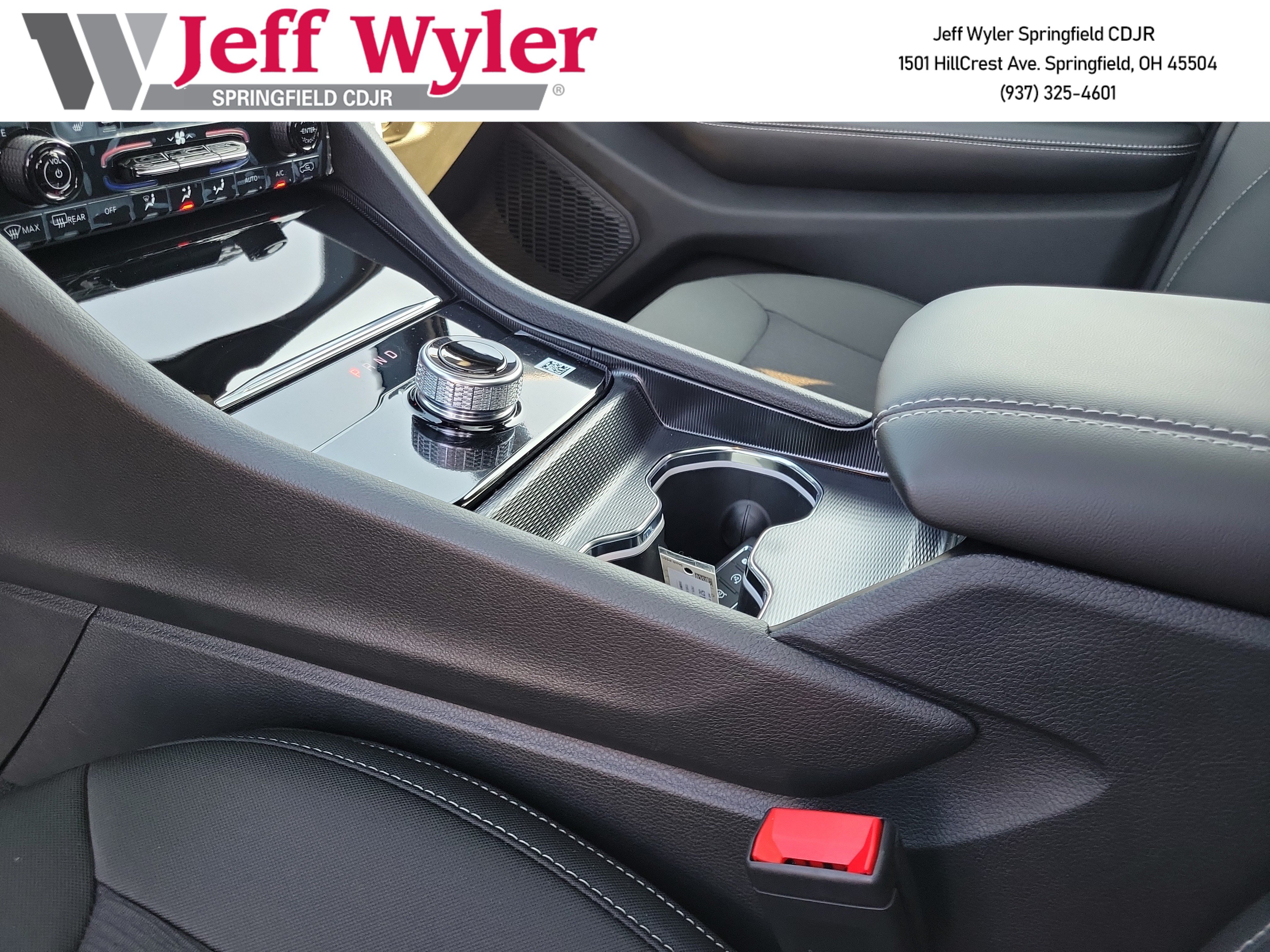 New 2026 Jeep Grand Cherokee Laredo X AWD/4WD image 13